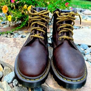 Brand new pair of Doc Marten Boots. Size 10 men’s. Classic style! 🤙🏼
